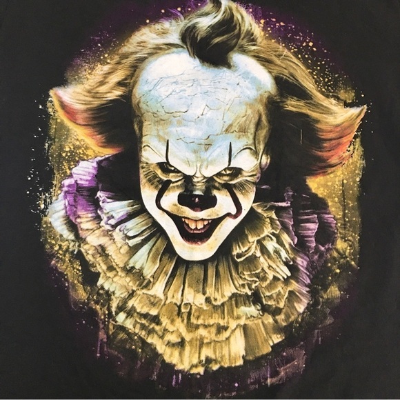 IT Pennywise Clown Evil Graphic T-Shirt Black Small - Picture 3 of 7